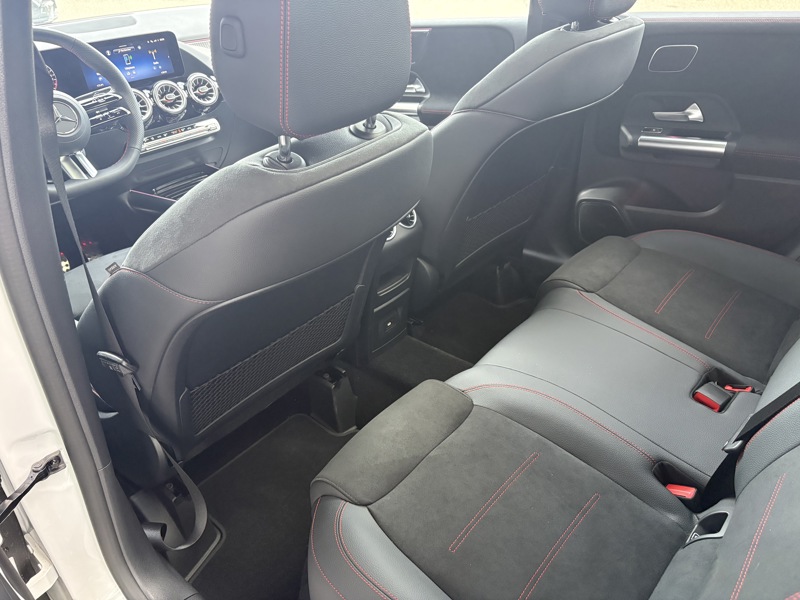 Image Mercedes-Benz CLASSE B 250 e Hybrid EQ AMG Line  