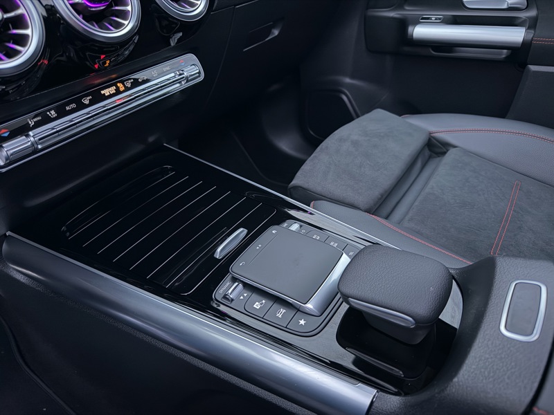 Image Mercedes-Benz GLA 200 d AMG Line  