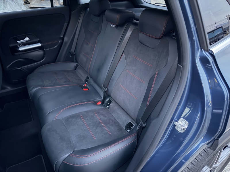 Image Mercedes-Benz GLA 200 d AMG Line  