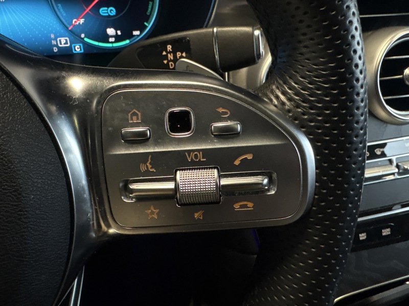 Image Mercedes-Benz GLC COUPÉ GLC 300de 4MATIC Coupé AMG Line  