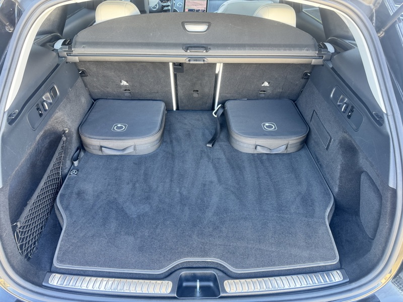 Photo Mercedes-Benz GLC SUV GLC 300 e Hybrid EQ 4MATIC AMG Line