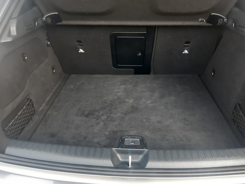 Photo Mercedes-Benz GLA 200 d 4MATIC Fascination