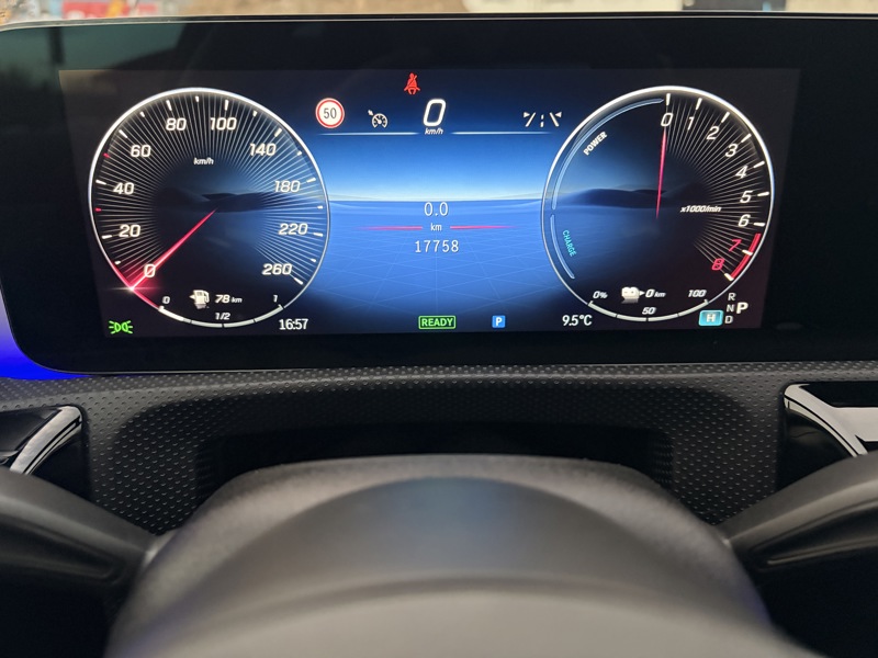 Image Mercedes-Benz CLASSE A 250 e AMG Line  