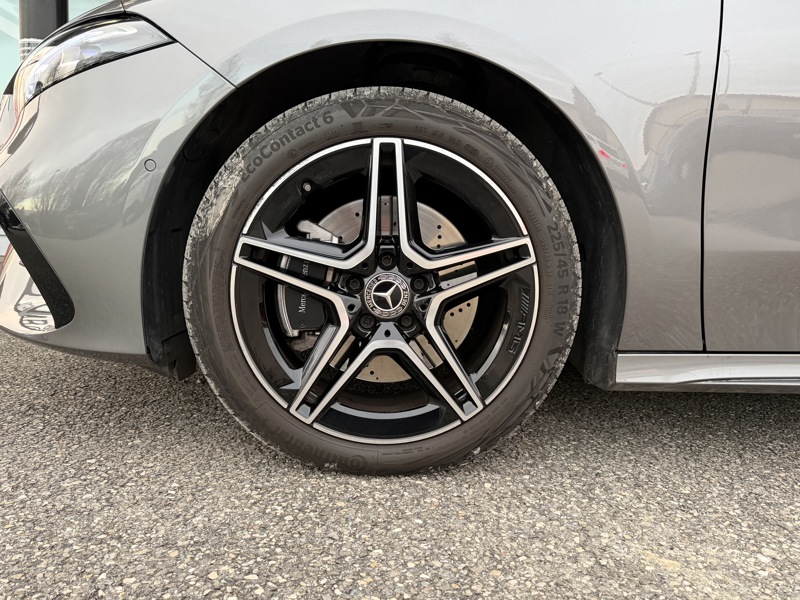 Image Mercedes-Benz CLASSE A 250 e AMG Line  