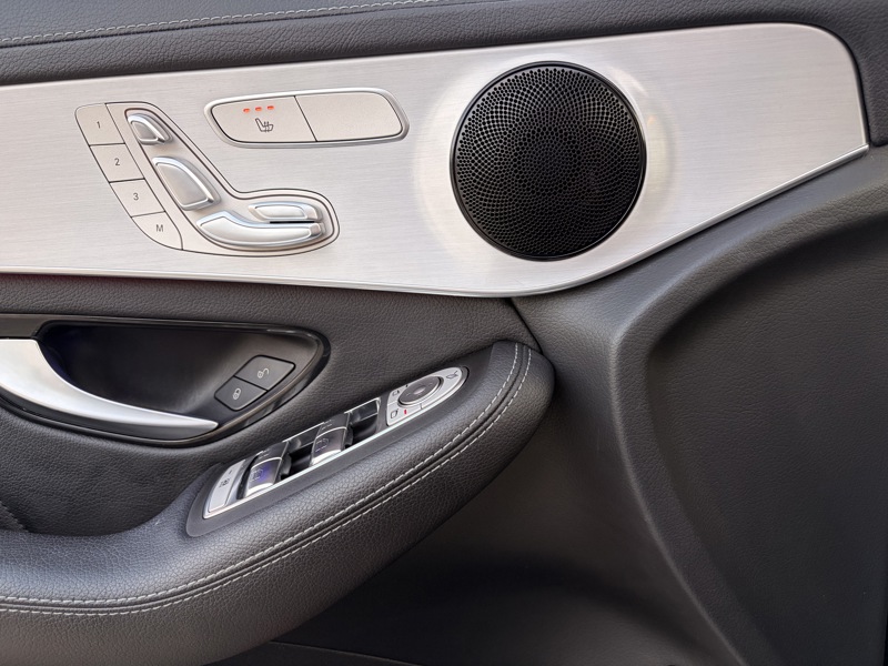 Image Mercedes-Benz GLC 300de 4MATIC Coupé AMG Line  