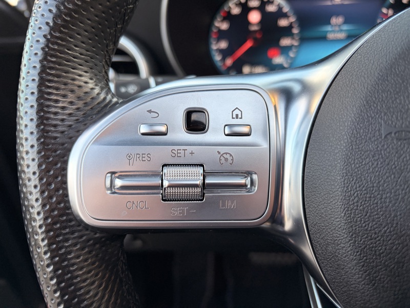 Image Mercedes-Benz GLC 300de 4MATIC Coupé AMG Line  