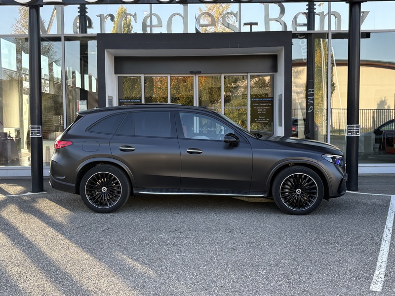 Image Mercedes-Benz GLC SUV 300 de Hybrid EQ 4MATIC AMG Line +  