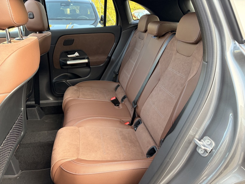 Image Mercedes-Benz GLA 200 d AMG Line  