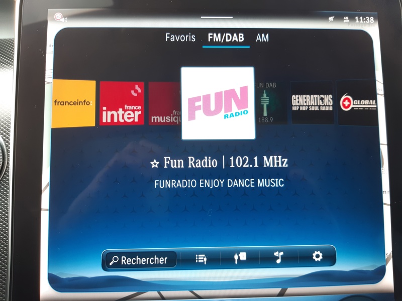 Image Mercedes-Benz GLC SUV GLC 300 de 4MATIC Business Line  