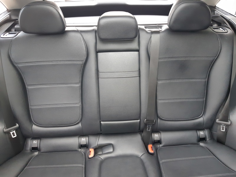 Image Mercedes-Benz GLC SUV GLC 300 de 4MATIC Business Line  