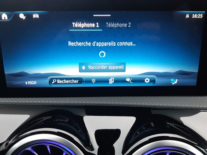 Image Mercedes-Benz CLASSE A 180 d AMG Line  