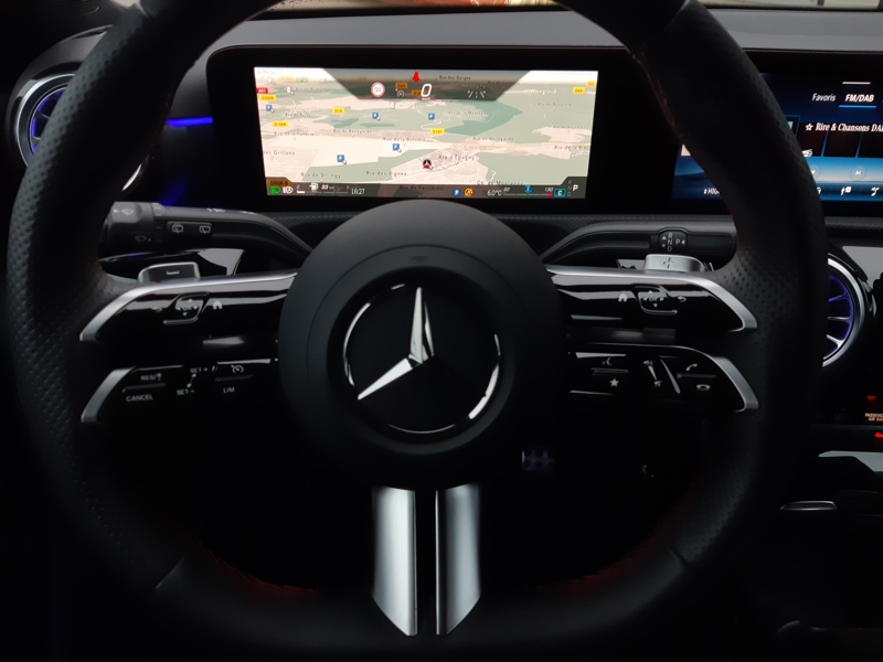 Image Mercedes-Benz CLASSE A 180 d AMG Line  