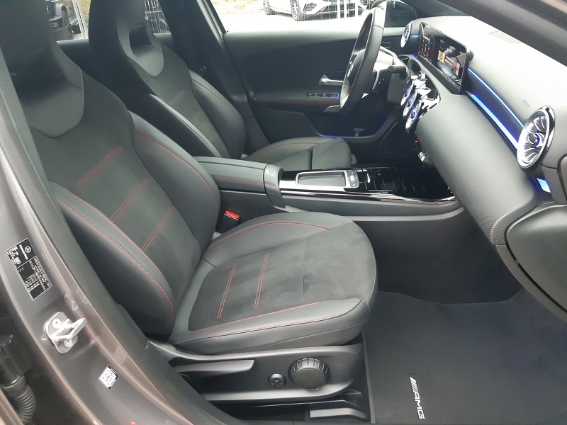 Image Mercedes-Benz CLASSE A 180 d AMG Line  