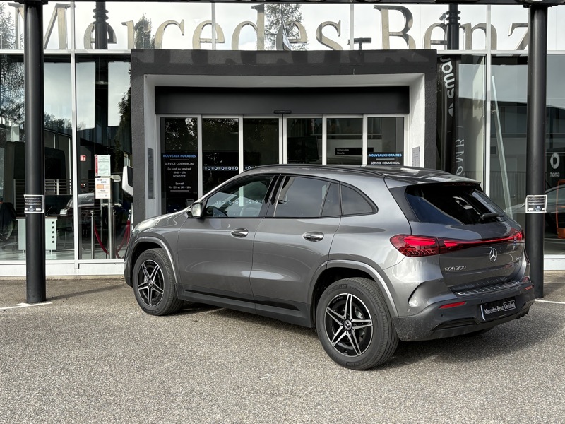 Image Mercedes-Benz EQA 300 4MATIC AMG Line  