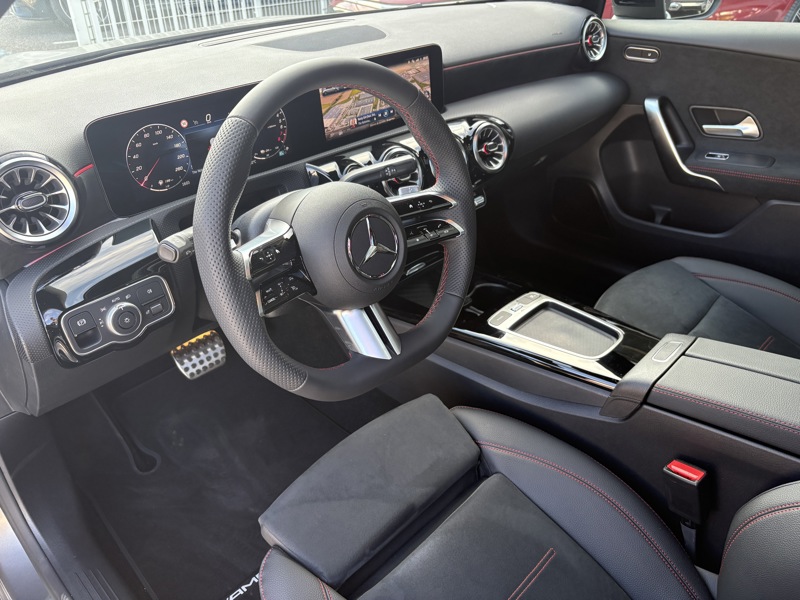 Image Mercedes-Benz CLASSE A 250 e Hybrid EQ Star Edition  