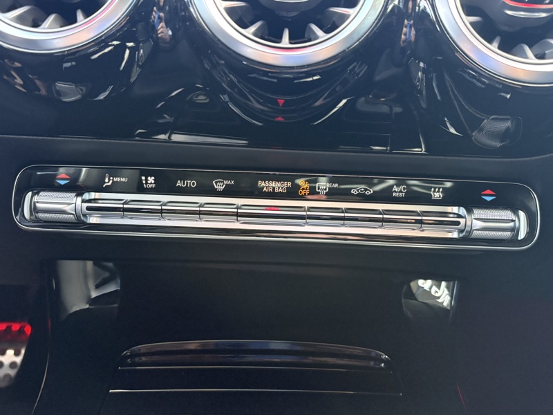 Image Mercedes-Benz CLASSE A 250 e Hybrid EQ Star Edition  