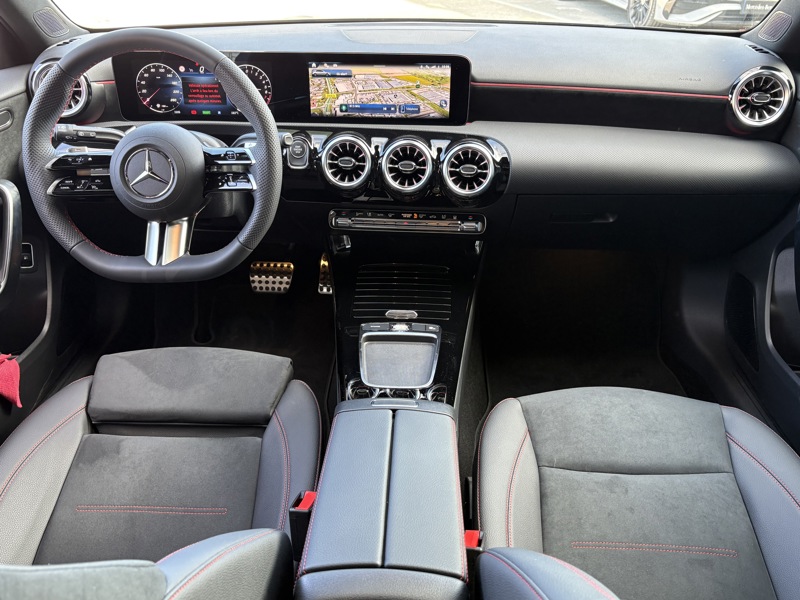 Image Mercedes-Benz CLASSE A 250 e Hybrid EQ Star Edition  