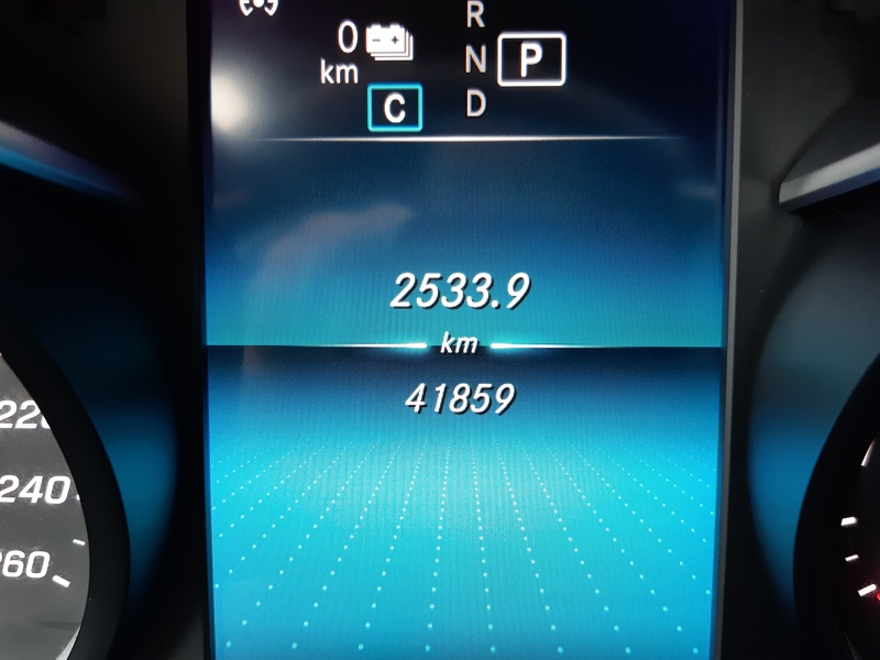 Image Mercedes-Benz GLC SUV GLC 300e 4MATIC SUV AMG Line  