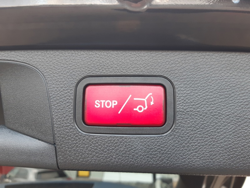 Image Mercedes-Benz GLC SUV GLC 300e 4MATIC SUV AMG Line  