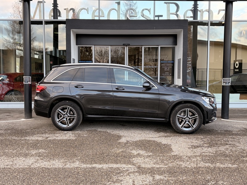 Image Mercedes-Benz GLC SUV GLC 300e 4MATIC SUV AMG Line  