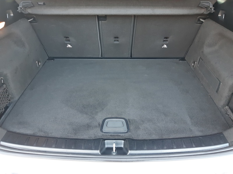 Image Mercedes-Benz GLA 200 d AMG Line  