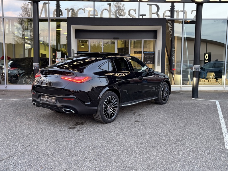 Image Mercedes-Benz GLC COUPÉ GLC 220 d 4MATIC Coupé AMG Line  
