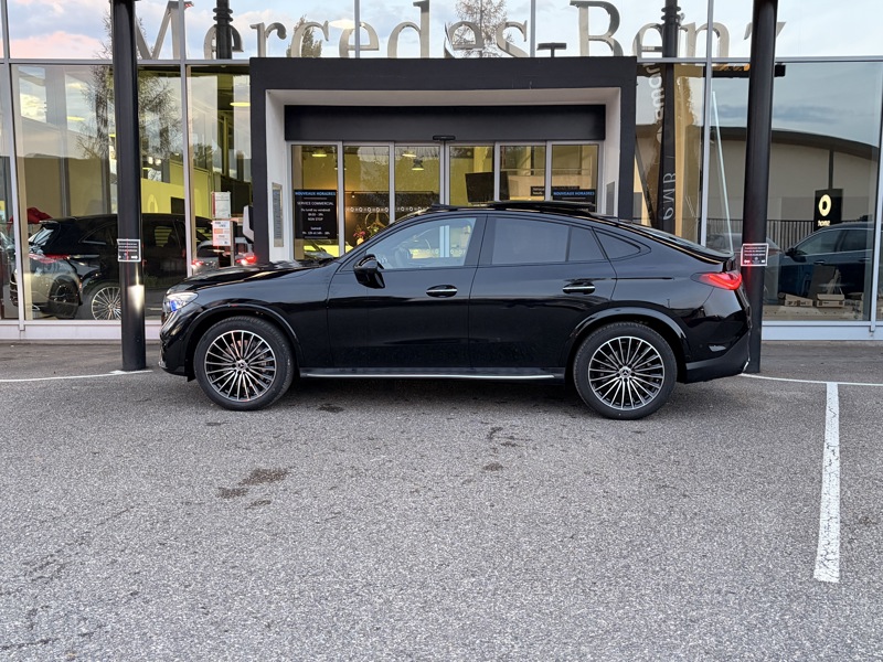 Image Mercedes-Benz GLC COUPÉ GLC 220 d 4MATIC Coupé AMG Line  