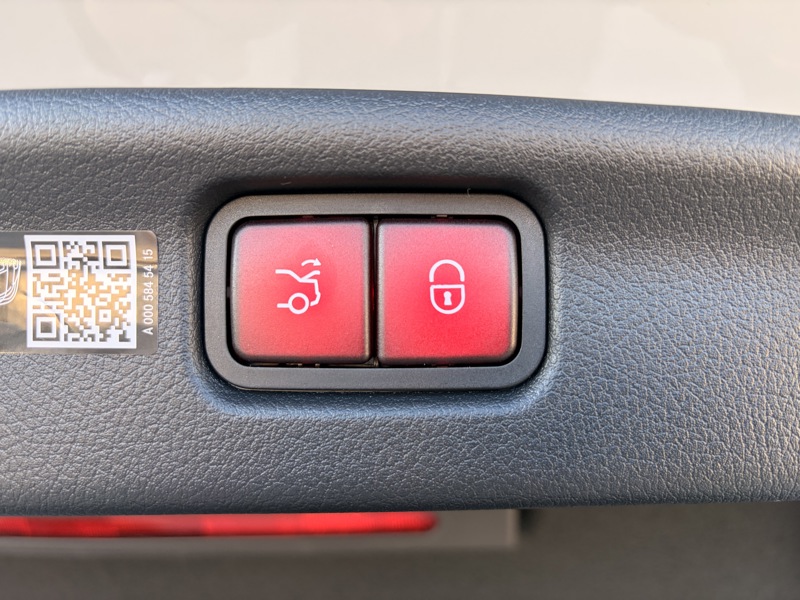 Image Mercedes-Benz CLASSE C BERLINE Classe C 220 d 4MATIC Berline AMG Line  