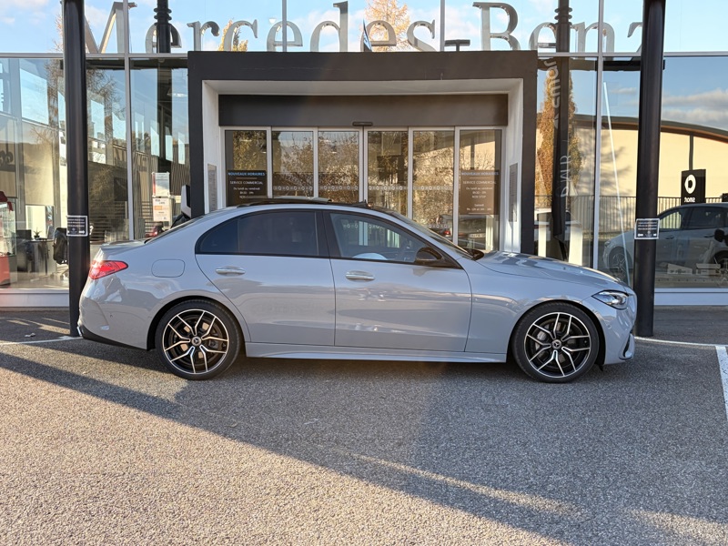 Image Mercedes-Benz CLASSE C BERLINE Classe C 220 d 4MATIC Berline AMG Line  
