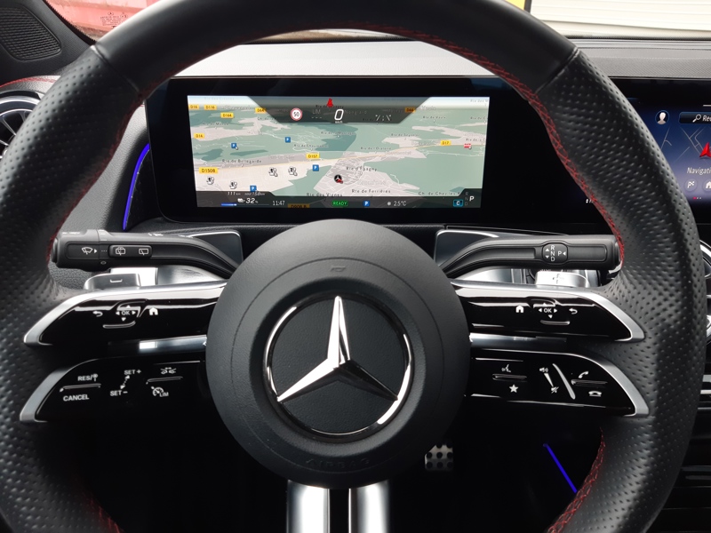 Image Mercedes-Benz EQB 250+ AMG Line  