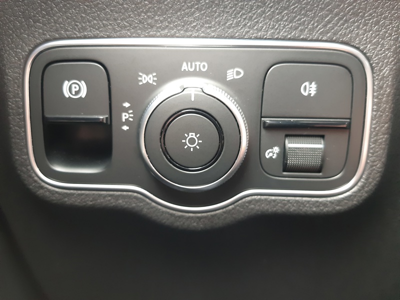 Image Mercedes-Benz EQB 250+ AMG Line  