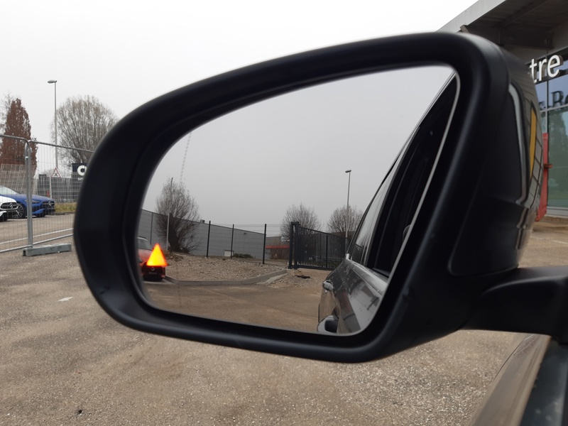 Image Mercedes-Benz EQB 250+ AMG Line  