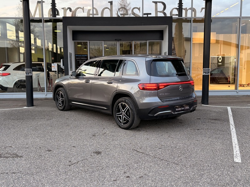 Image Mercedes-Benz EQB 250+ AMG Line  