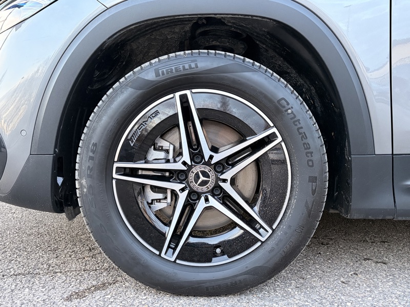 Image Mercedes-Benz EQB 250+ AMG Line  