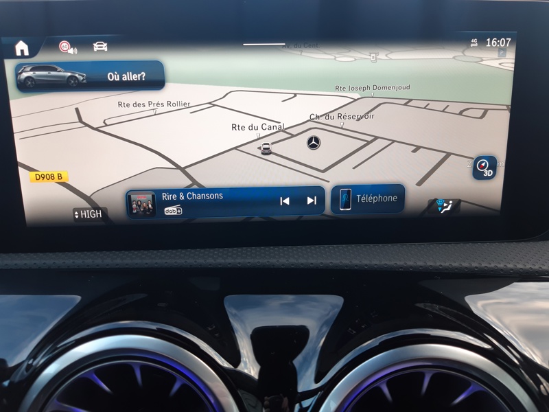 Image Mercedes-Benz CLASSE A 180 d AMG Line  