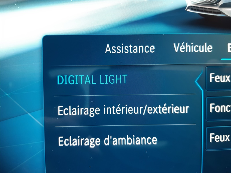 Image Mercedes-Benz CLASSE E BREAK Classe E 300 e Hybrid EQ AMG Line Break  