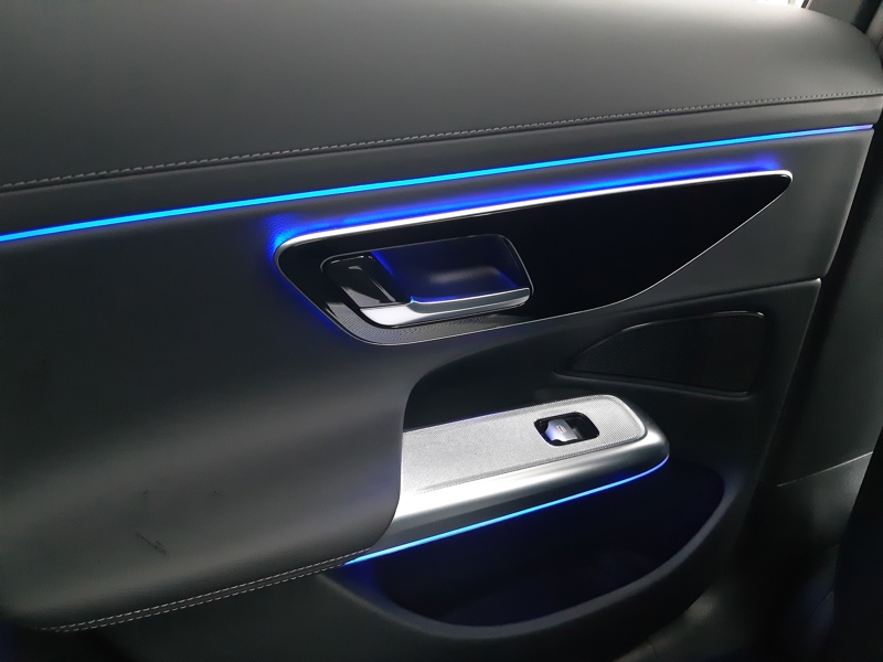 Image Mercedes-Benz CLASSE E BREAK Classe E 300 e Hybrid EQ AMG Line Break  