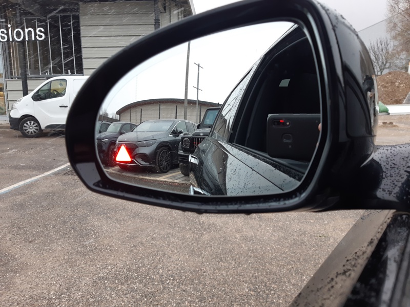 Image Mercedes-Benz CLASSE E BREAK Classe E 300 e Hybrid EQ AMG Line Break  