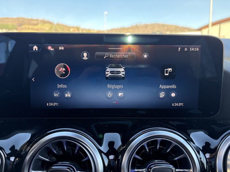 Image Mercedes-Benz GLA 200 d AMG Exclusive Design  