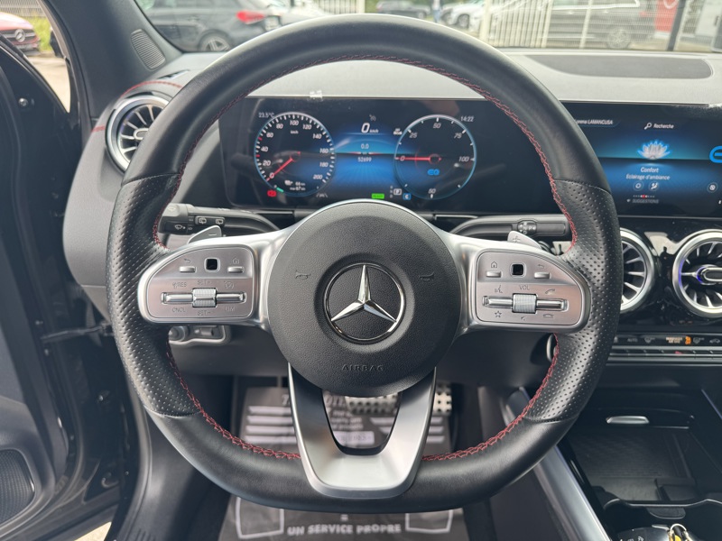 Image Mercedes-Benz EQA 350 4Matic AMG Line  292 ch 