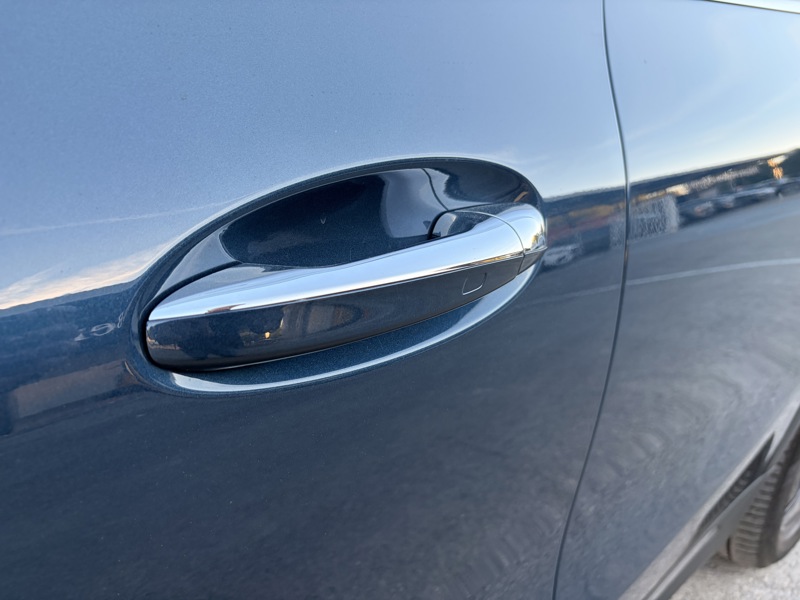 Image Mercedes-Benz EQA 350 4Matic AMG Line  292 ch 