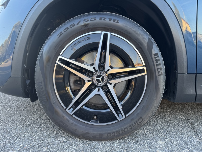 Image Mercedes-Benz EQA 350 4Matic AMG Line  292 ch 