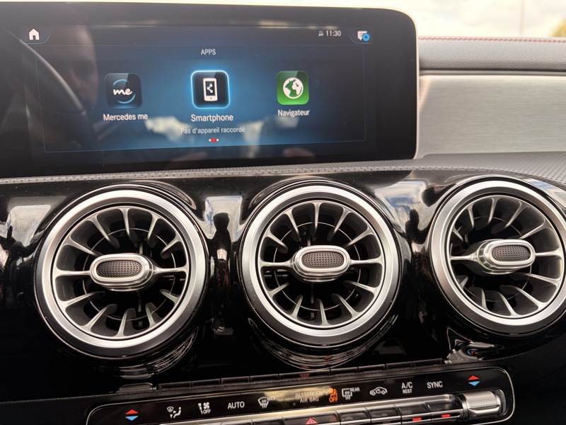 Image Mercedes-Benz CLA COUPÉ CLA 180 d Coupé AMG Line  