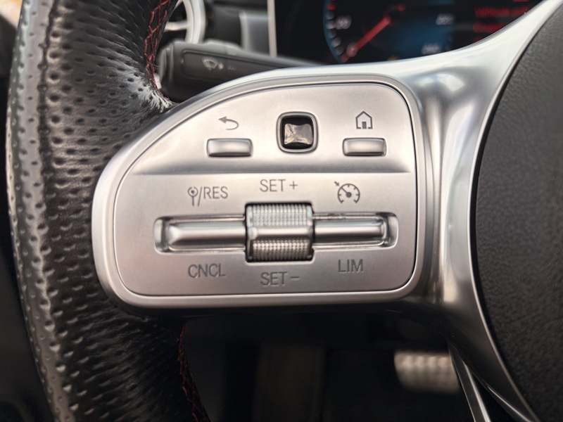 Image Mercedes-Benz CLA COUPÉ CLA 180 d Coupé AMG Line  