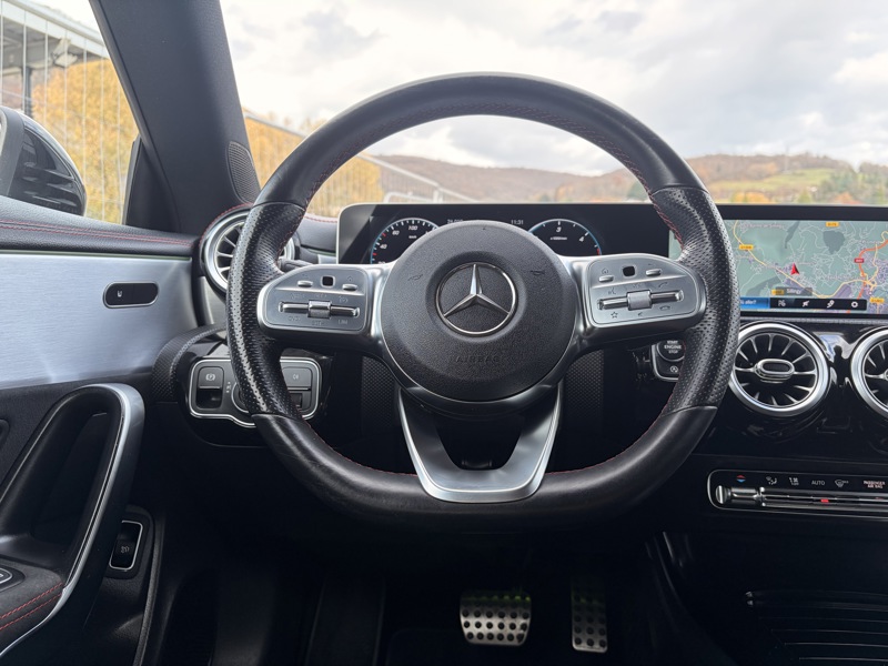 Image Mercedes-Benz CLA COUPÉ CLA 180 d Coupé AMG Line  