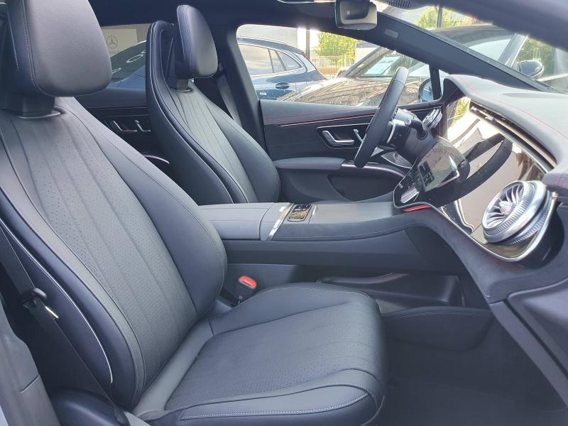 Image Mercedes-Benz EQS 4Matic 580 AMG Line  523 ch 