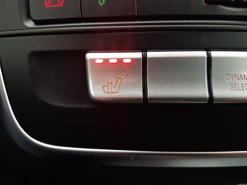 Image Mercedes-Benz GLA 180 Sensation  