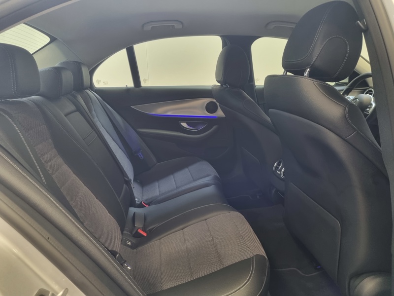 Image Mercedes-Benz CLASSE E 400 d 4MATIC Avantgarde Line Berline  