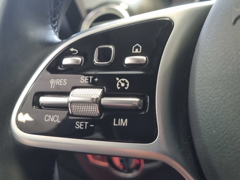 Image Mercedes-Benz CLASSE E 400 d 4MATIC Avantgarde Line Berline  