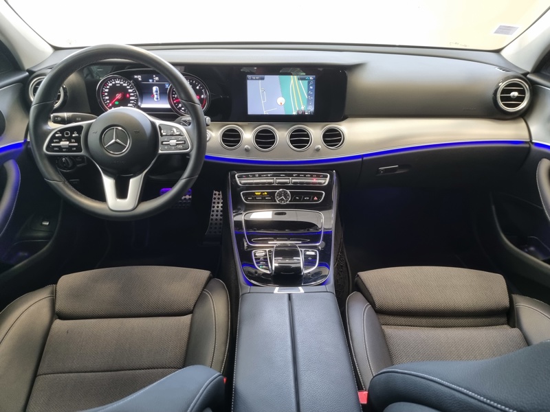 Image Mercedes-Benz CLASSE E 400 d 4MATIC Avantgarde Line Berline  